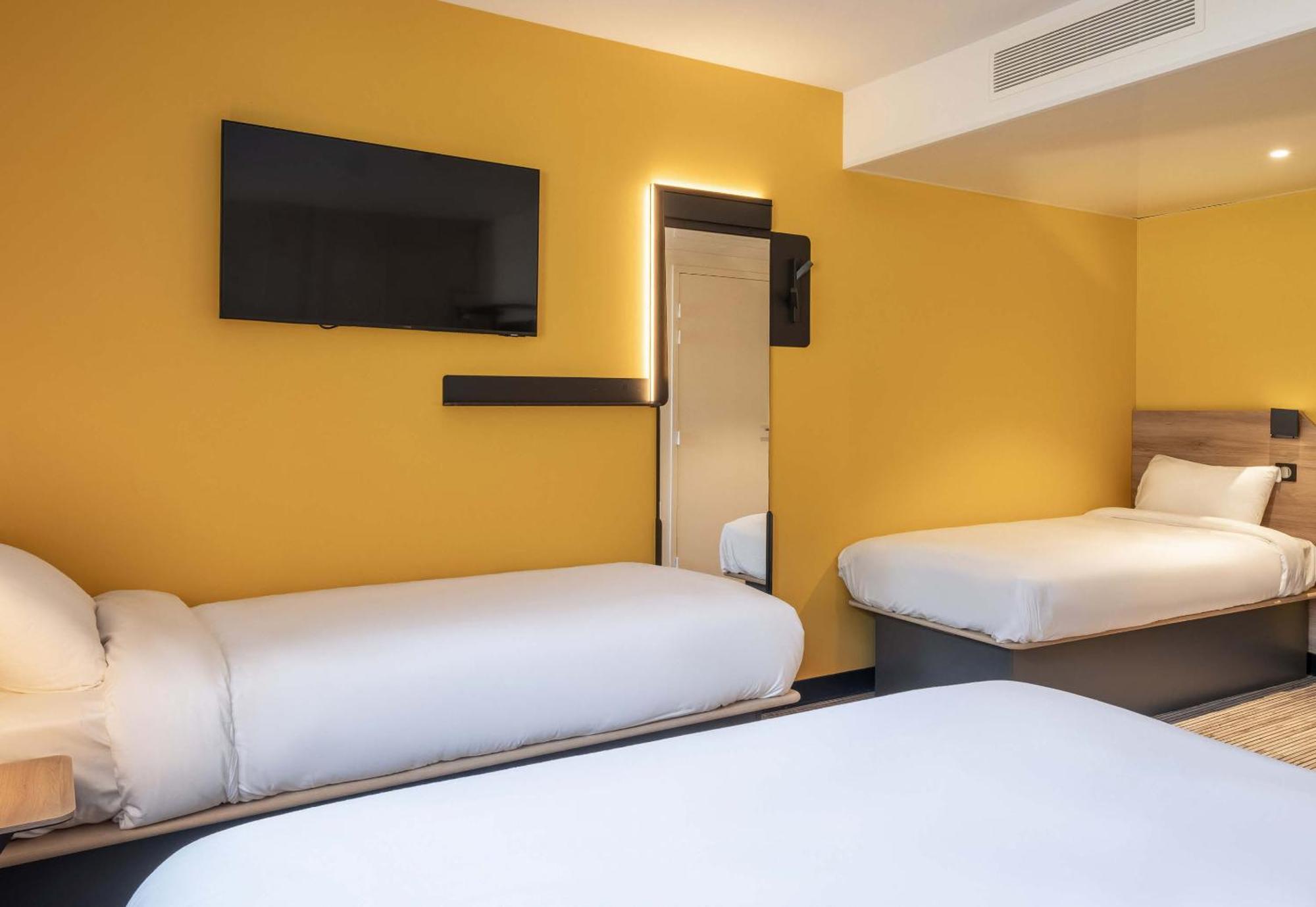 B&B Hotel Cluses Sud ภายนอก รูปภาพ
